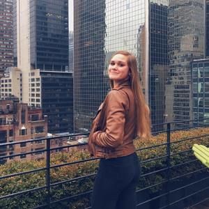 Meet your Posher, Abbey